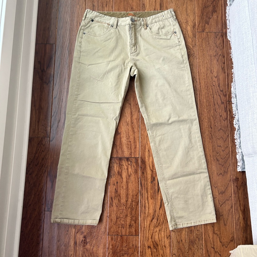 TOMMY BAHAMA PANTS 34x30